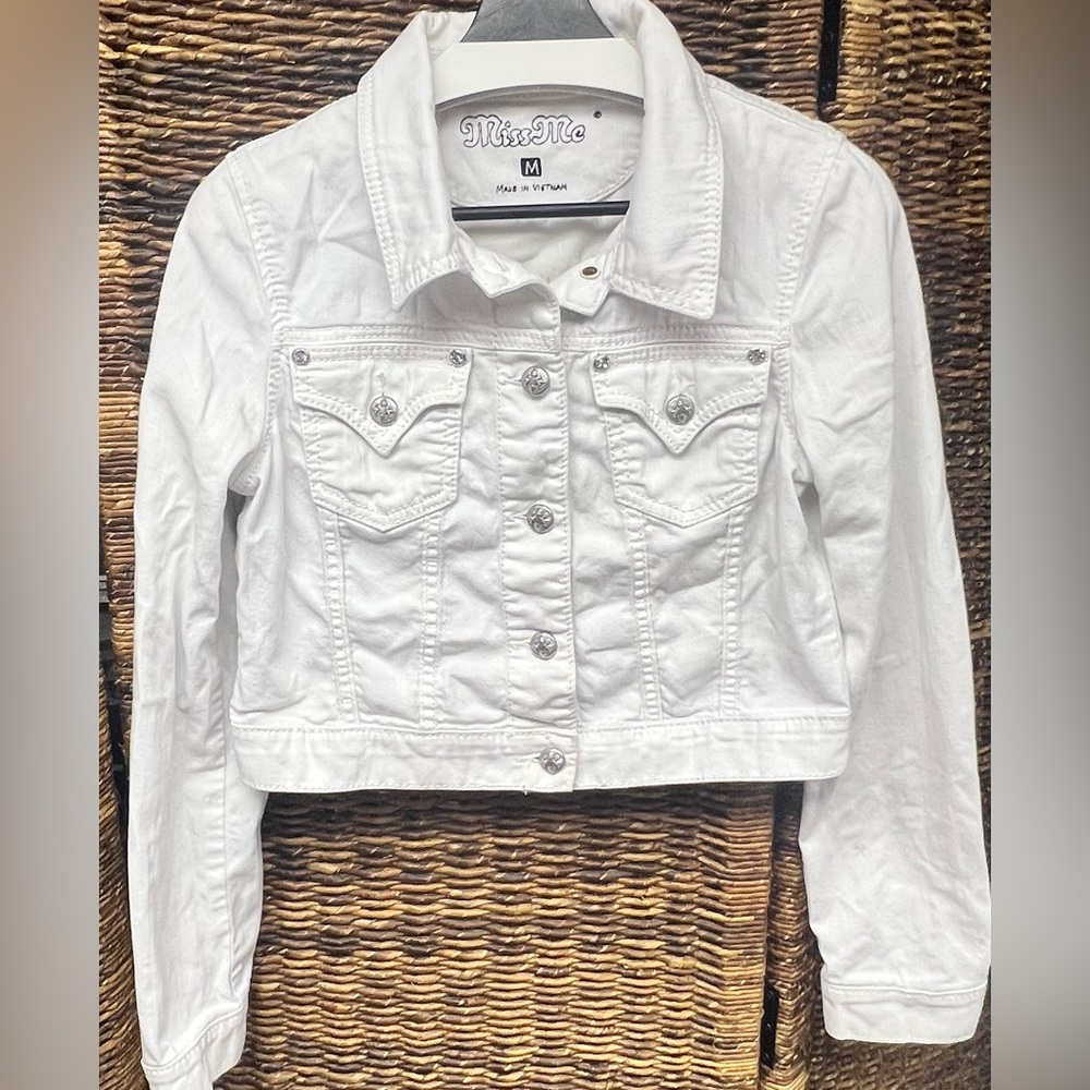 Miss‎ Me- Juniors White Jean Jacket, Medium